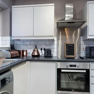 Darlington Town Centre Free Parking And Wi-fi Apartment